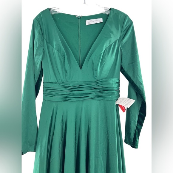 NWT Ieena by Mac Duggal Long Sleeve V Neck High Split Maxi Dress 2 - Picture 4 of 12